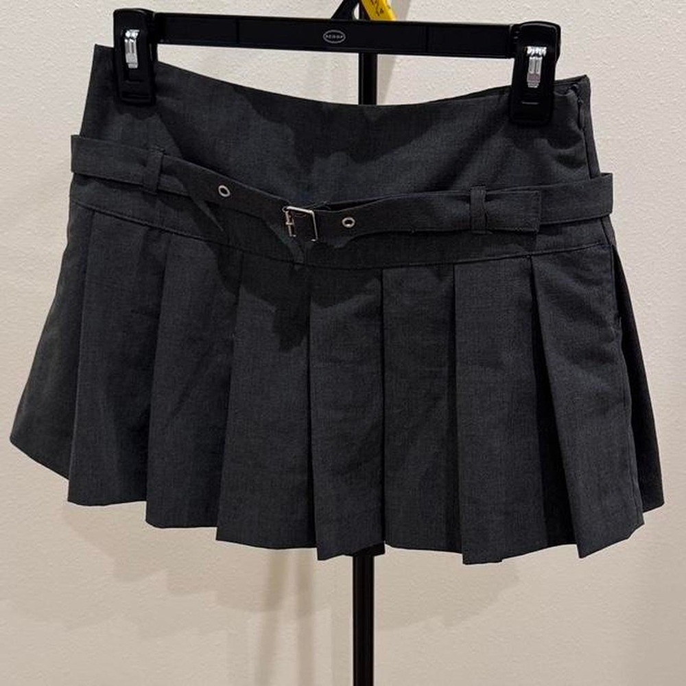 Zara Pleated Mini skirt